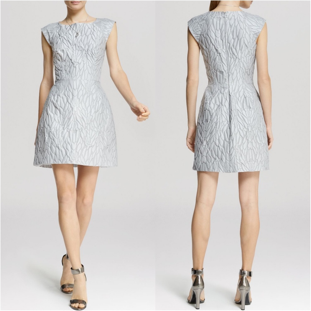 Halston Heritage | Sculpted Cap Sleeves Gray Dress - 10